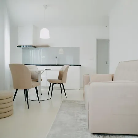 Гостевой дом Barrelas Вила-Нова-ди-Пайва