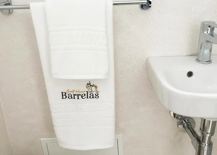 Barrelas 3*